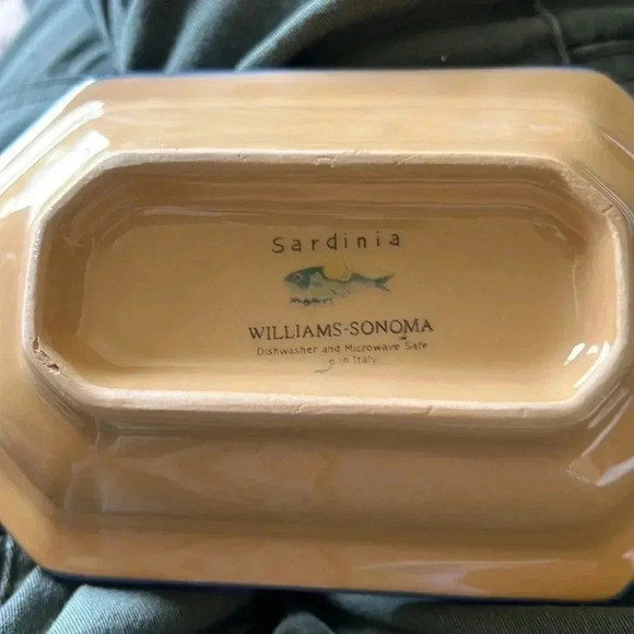 William Sonoma a Pair of Sardinia Bowls 2 dishes Set of Two - Picture 6 of 7